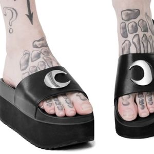 Killstar Dark Moon Slides.